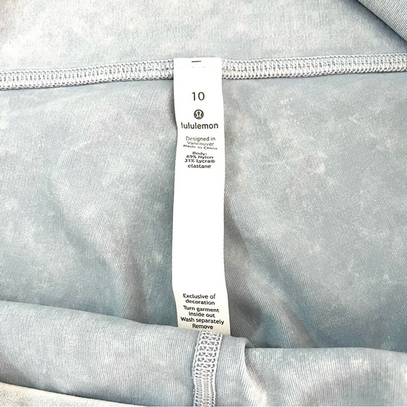 lululemon Wunder Under High Rise Crop *21” Wash Chambray NWOT 10 - Picture 9 of 15